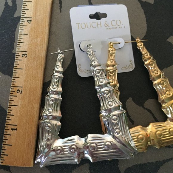 Statement Metal Bamboo Rectangular Hoop Ear Rings - Picture 3 of 8